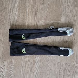 Pro Comprssion black compression running socks SM/MD
